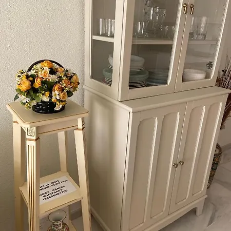 Apartamento Entero En La Carihuela A 50 M De La Playa * Torremolinos