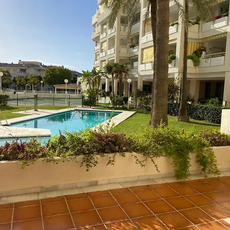 Apartment Apartamento Entero En La Carihuela A 50 M De La Playa