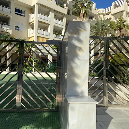Apartamento Entero En La Carihuela A 50 M De La Playa